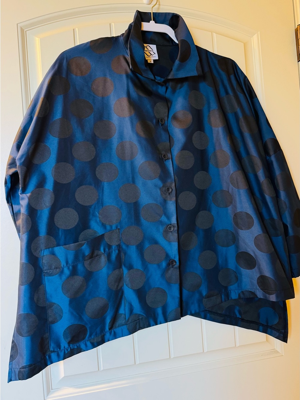 M squared lagenlook Polka Dot Satin Button-Front Blazer in Navy and Black sz2